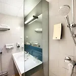 Hestia Seaport Hotel 3*