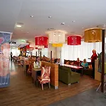 Hestia Seaport Hotel 3*