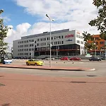 Hestia Seaport Hotel 3*