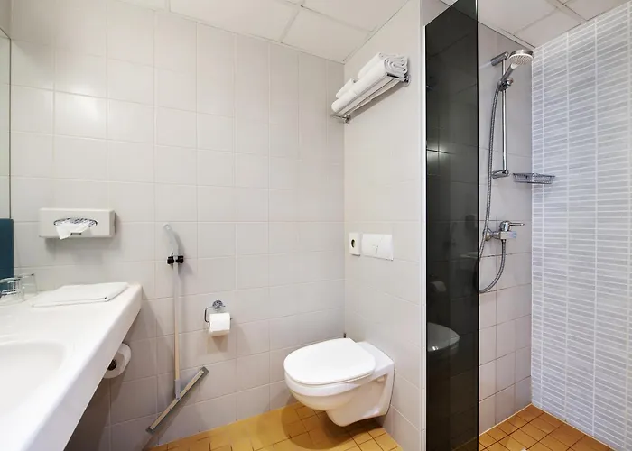 Hestia Seaport Talin