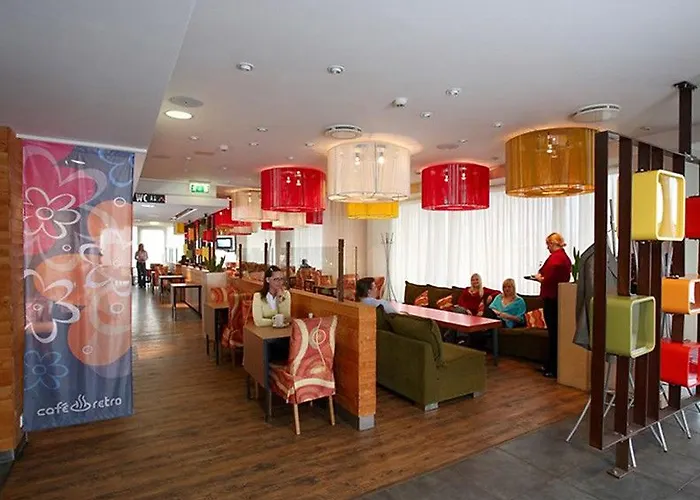 Hestia Seaport Hotel 3*