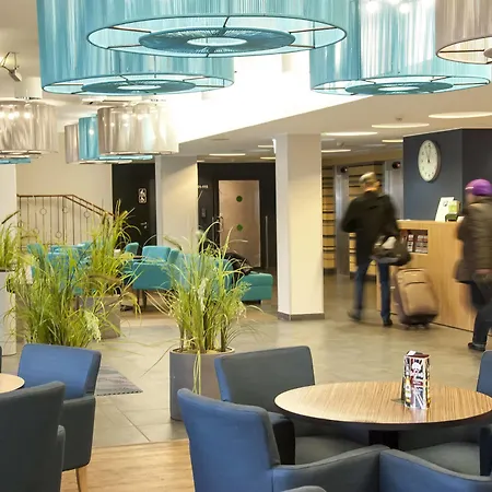 Hestia Seaport Hotel 3*