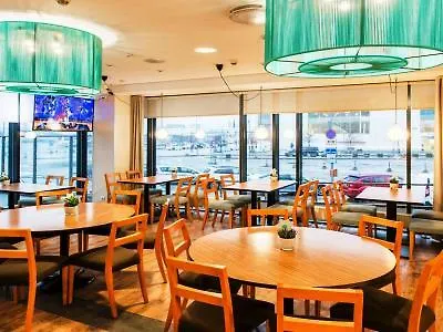 Hestia Seaport Hotel