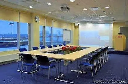 Hestia Seaport Hotel 3*