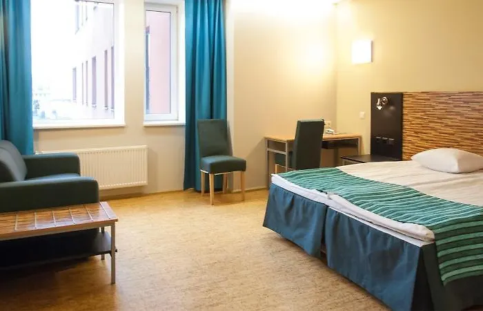 Hestia Seaport Hotel 3*